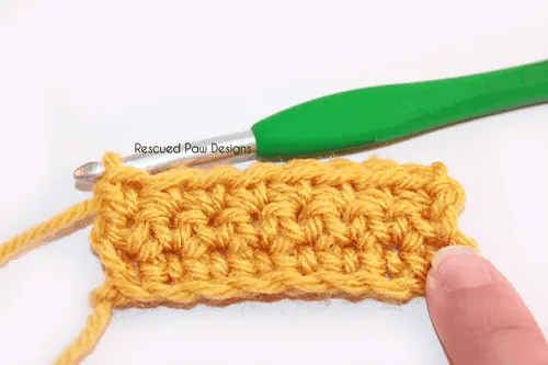 Single Crochet Stitch that can be used in a crochet scarf
