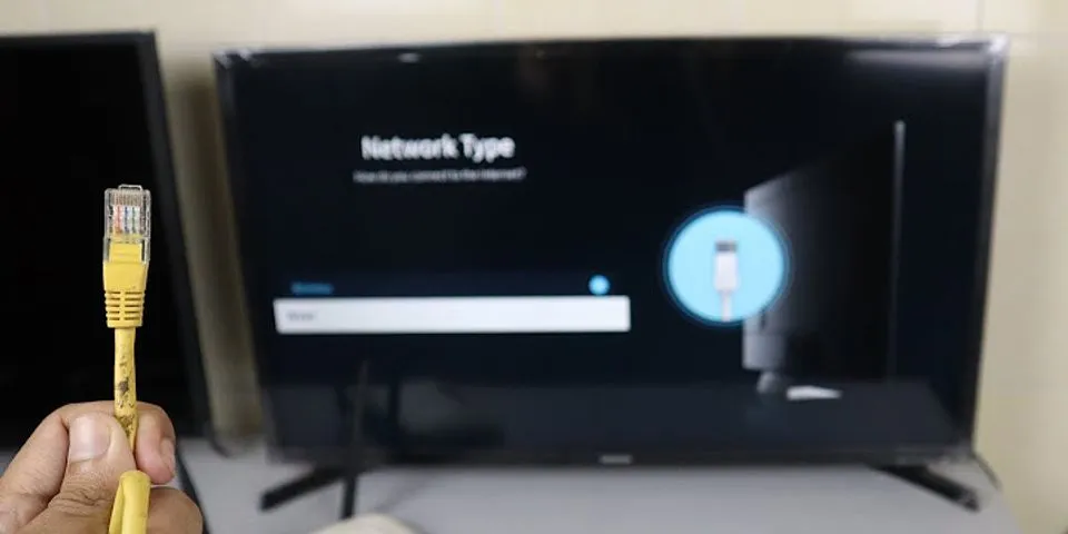 Does a smart TV need an Ethernet connection?